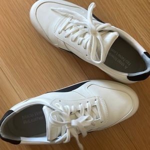 Everlane 6.5 ReLeather Courtside Sneakers